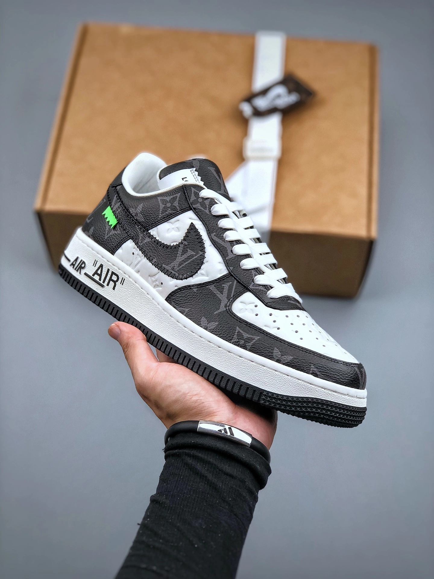 Comfortable Lace AF1 x OW by Virgil - Panda Customs