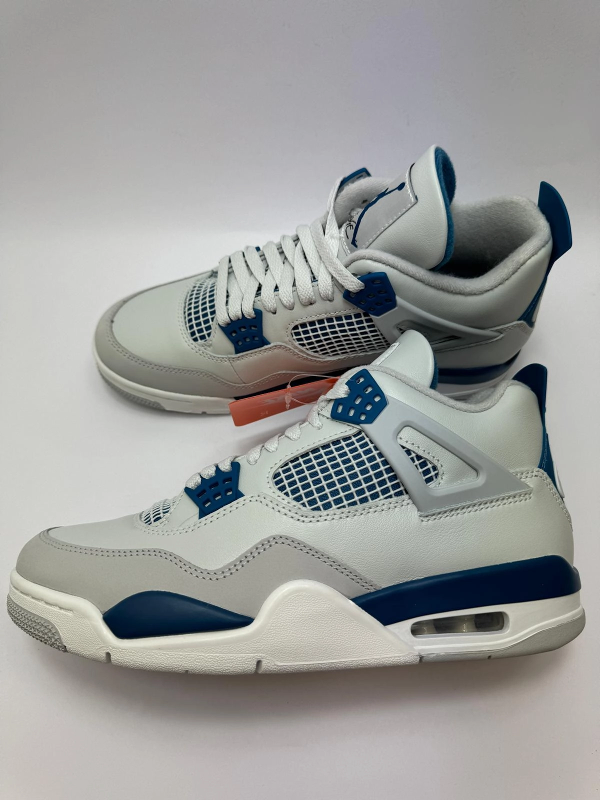 Jordan 4 Retro "Military Blue (2024)" Road   Suitable