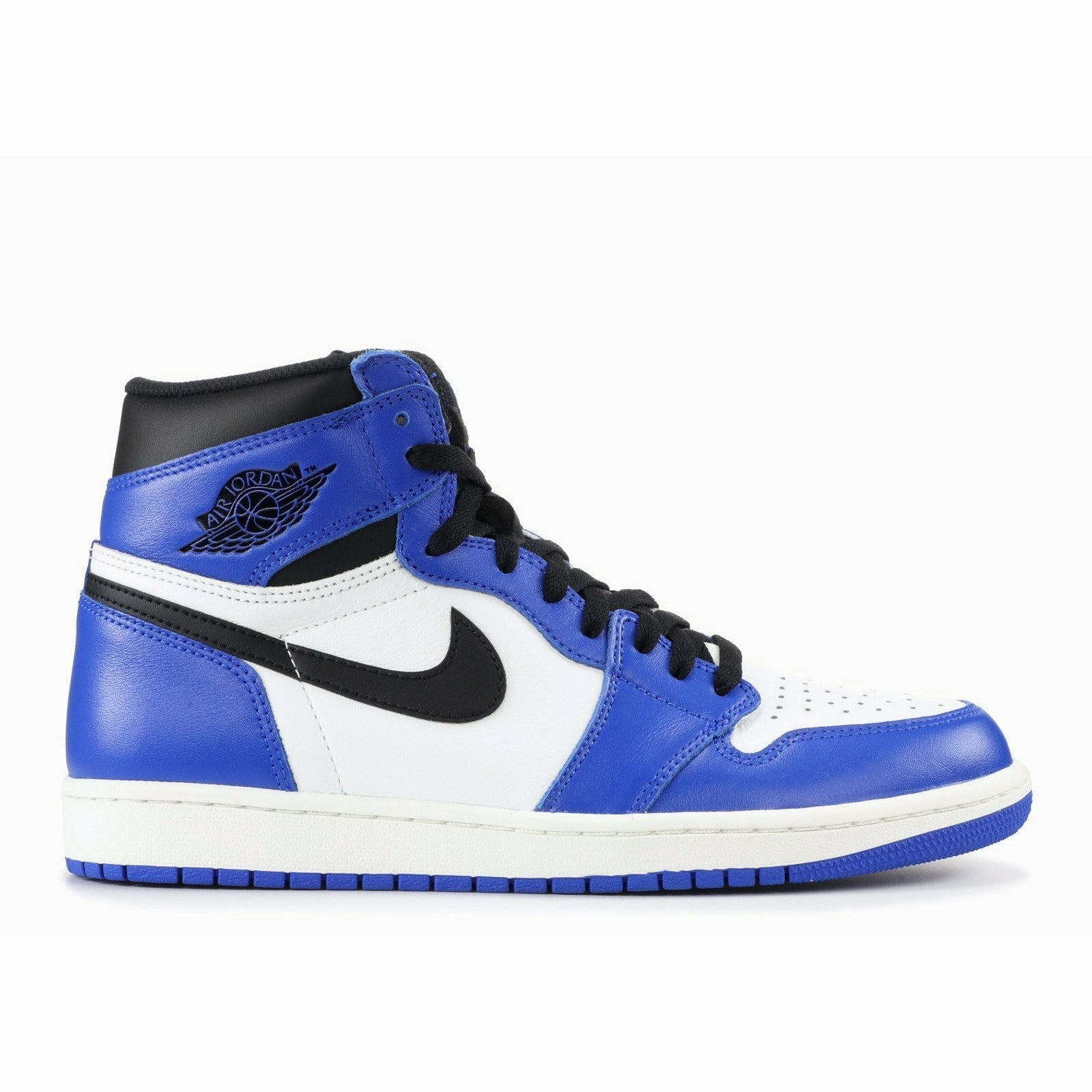 Versatile lining Air Jordan 1 Retro High OG "White Game Royal" (2018)