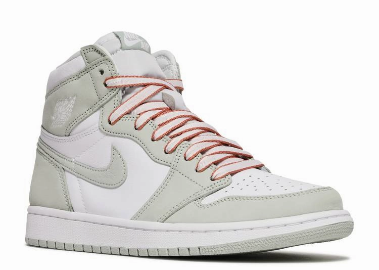 sunny day running StreamlinedDesign Jordan 1 Retro High Seafoam (W)
