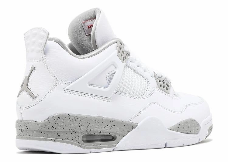 Jordan 4 Retro White Oreo (2021) Enhanced Flexibility