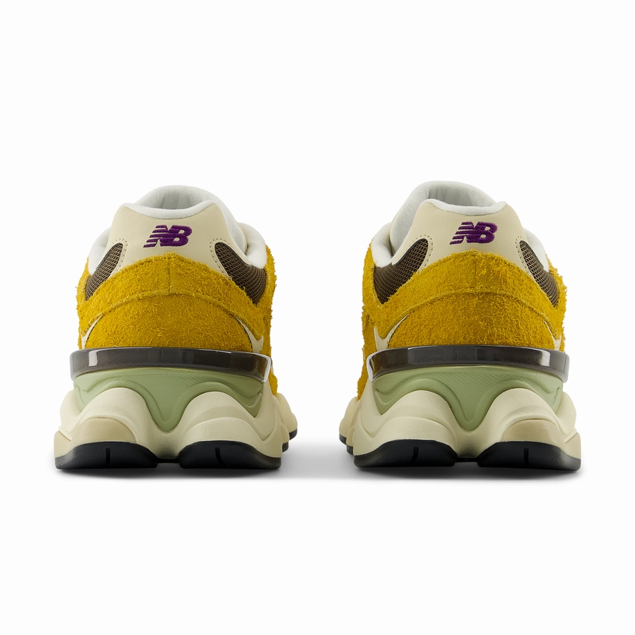 Ultra-soft breathability Shock   Dispersion New Balance 9060 'Butterscotch'