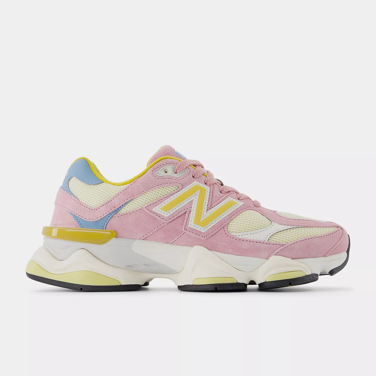 Weekend Casual New Balance 9060 'Pink Taffy'