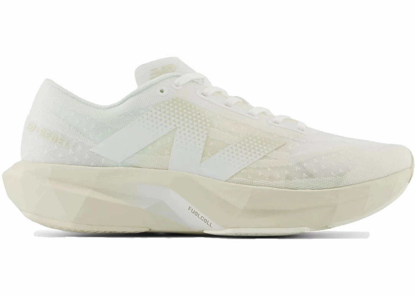 SlipResistantOutsole Fashion Edge New Balance FuelCell Rebel v4White Linen