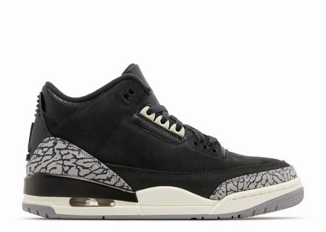 Sports equipment Jordan 3 Retro Off Noir (W) (Preowned Size 8.5M/10W)