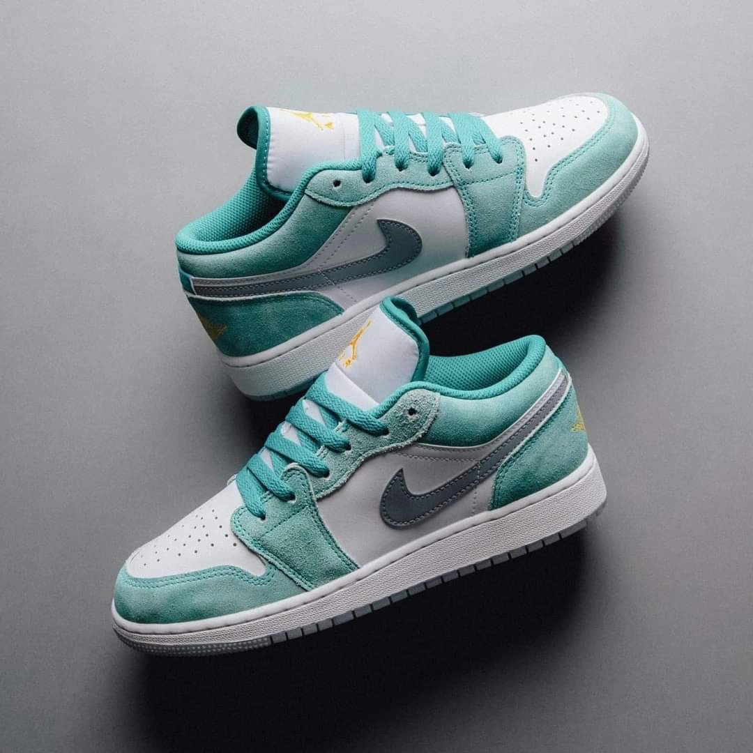 Jordan 1 low "Emerlad" portable Neutral Footwear