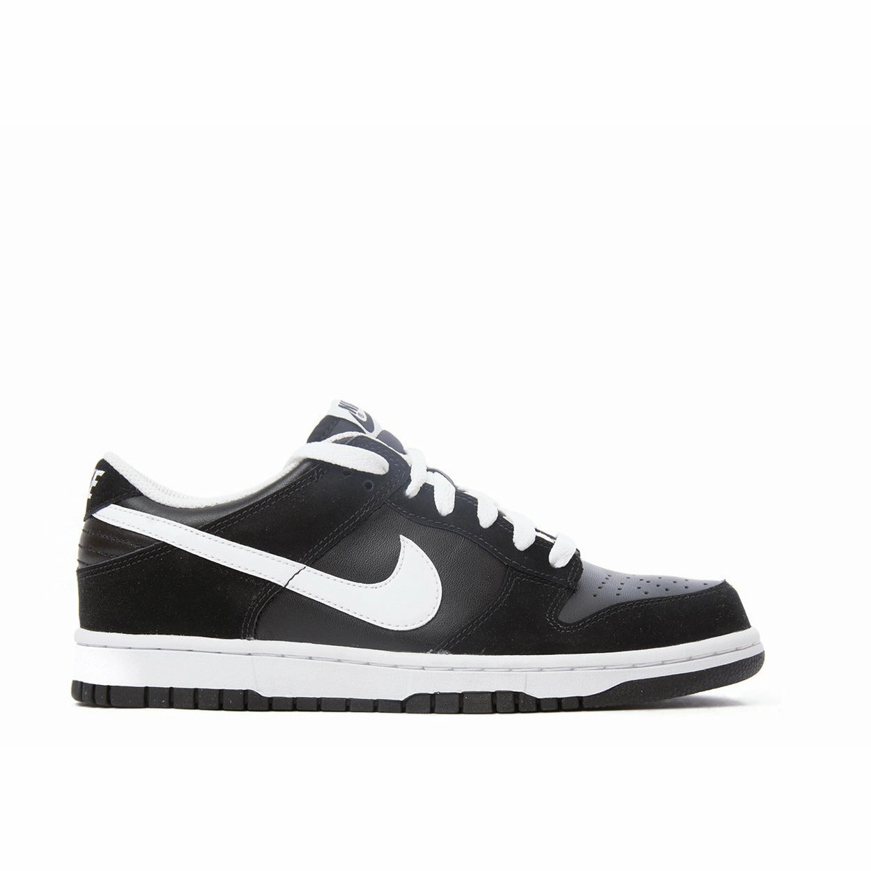 mountain hiking second - hand Dunk Low "Yin Yang" (2010)