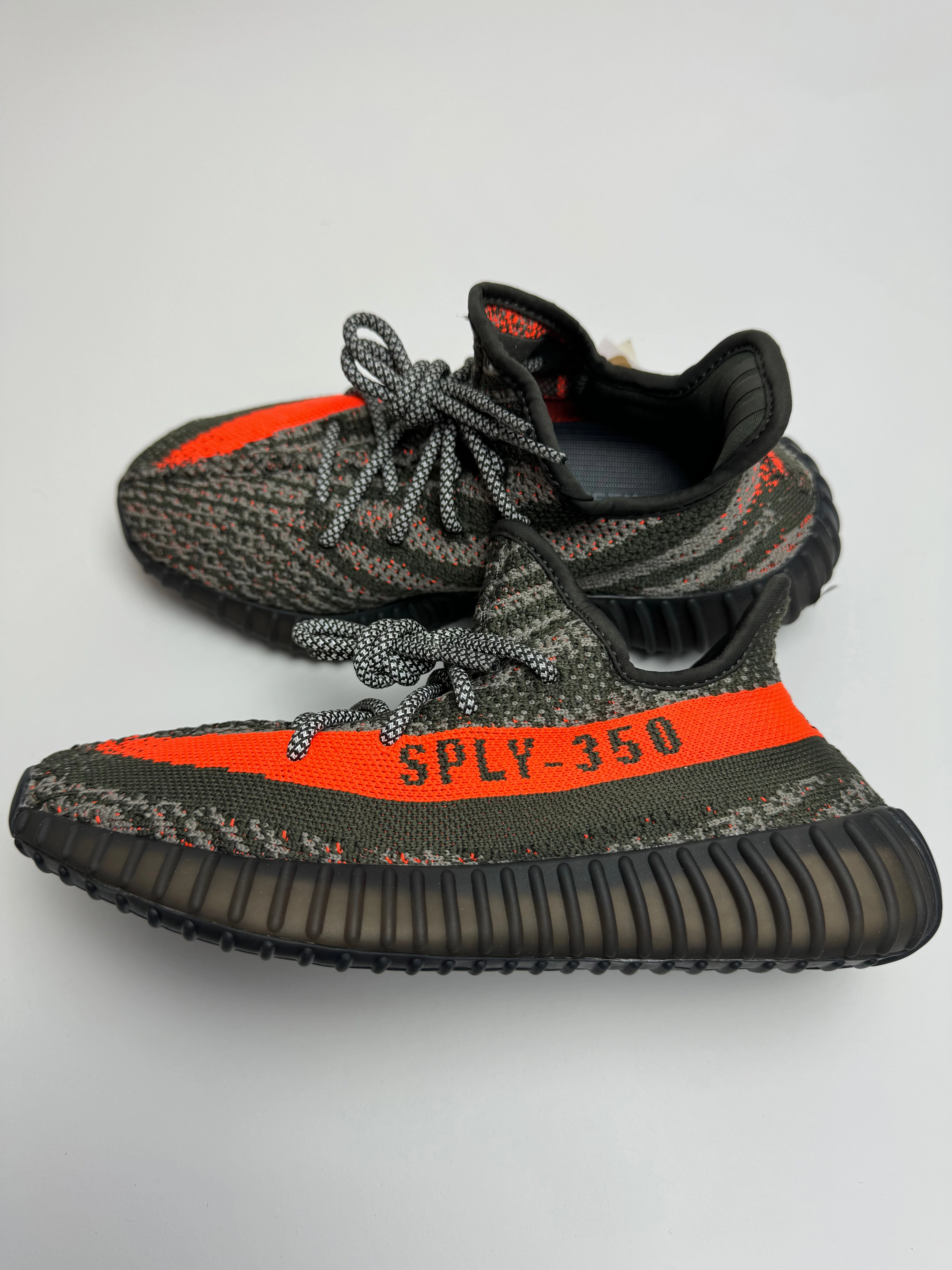 Storm Jog Yeezy Boost 350 V2 "Carbon Beluga"