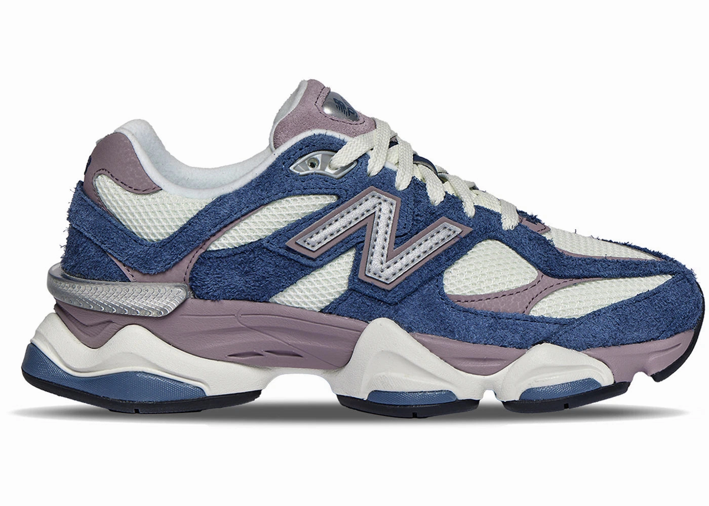 Basketball sneakers New balance 9060 navy ice