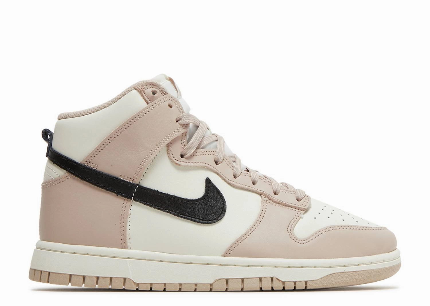 Outdoor Running Wmns Nike Dunk High "Fossil Stone" (Wilmington Location)