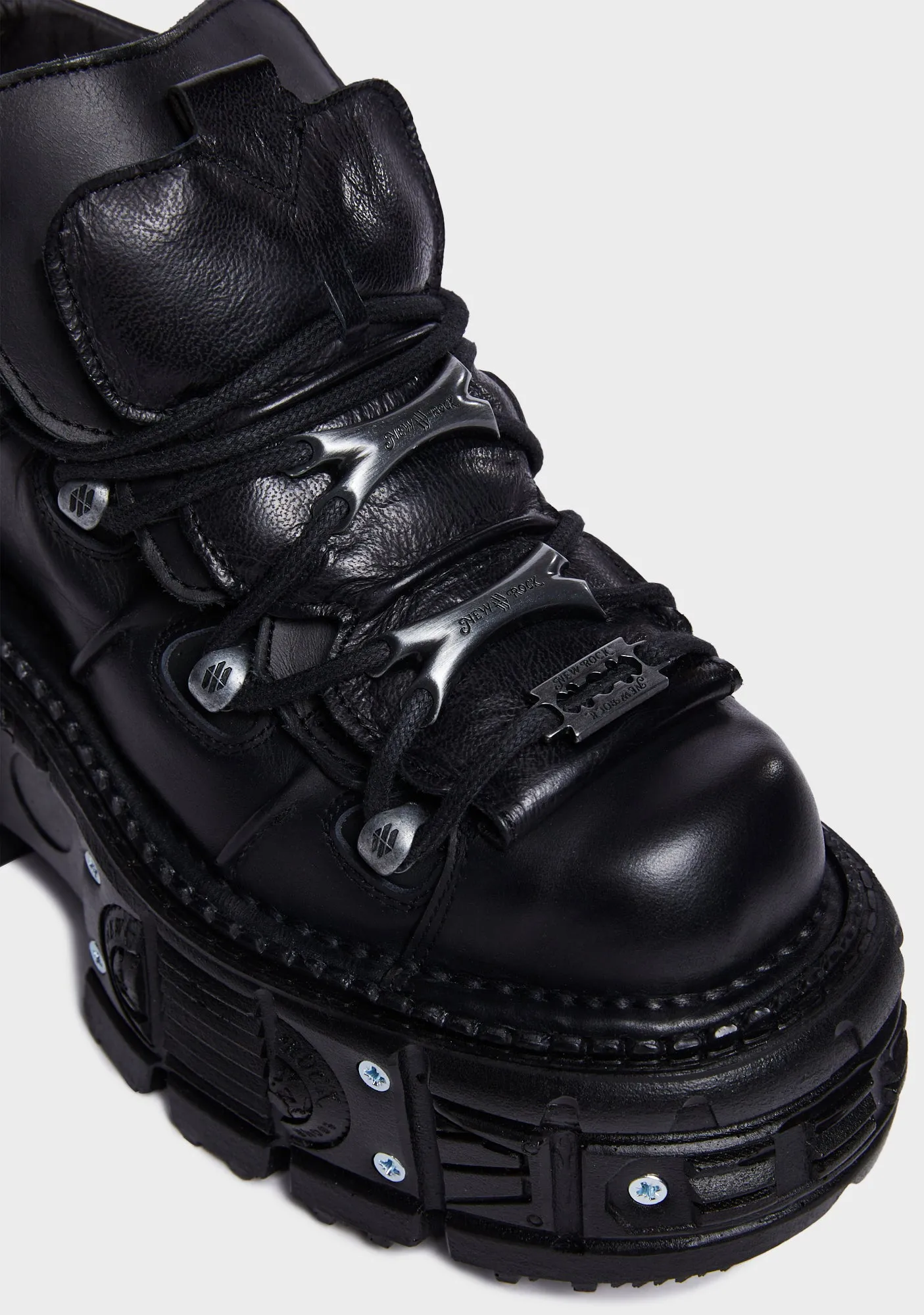 Imperfect M-Tank106-C2 Ankle Boots