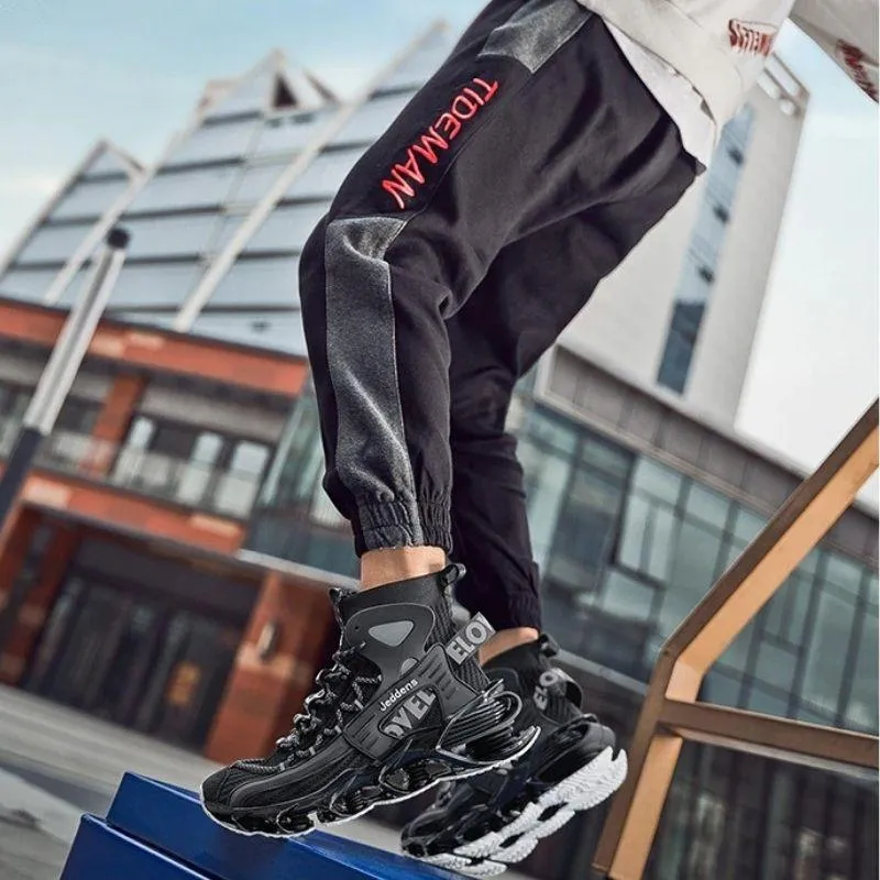 'Jeddens' love Sneakers