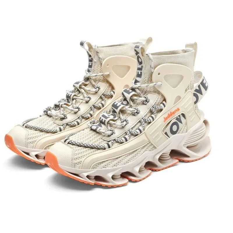 'Jeddens' love Sneakers