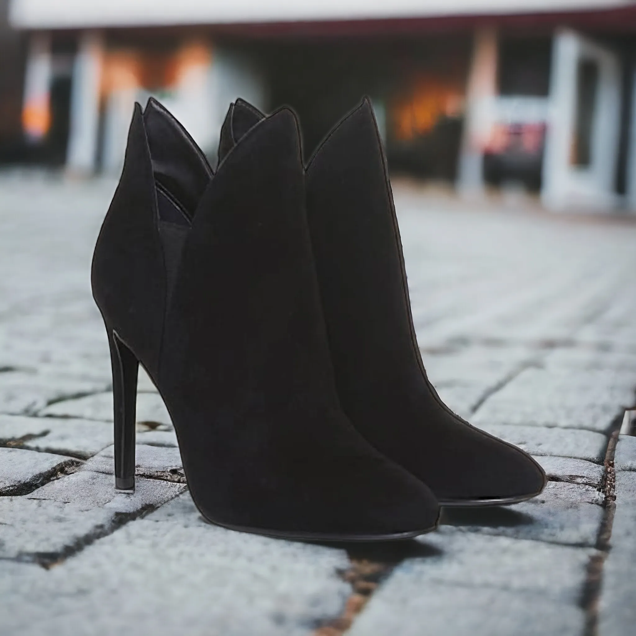 KENDALL   KYLIE Stiletto Boots