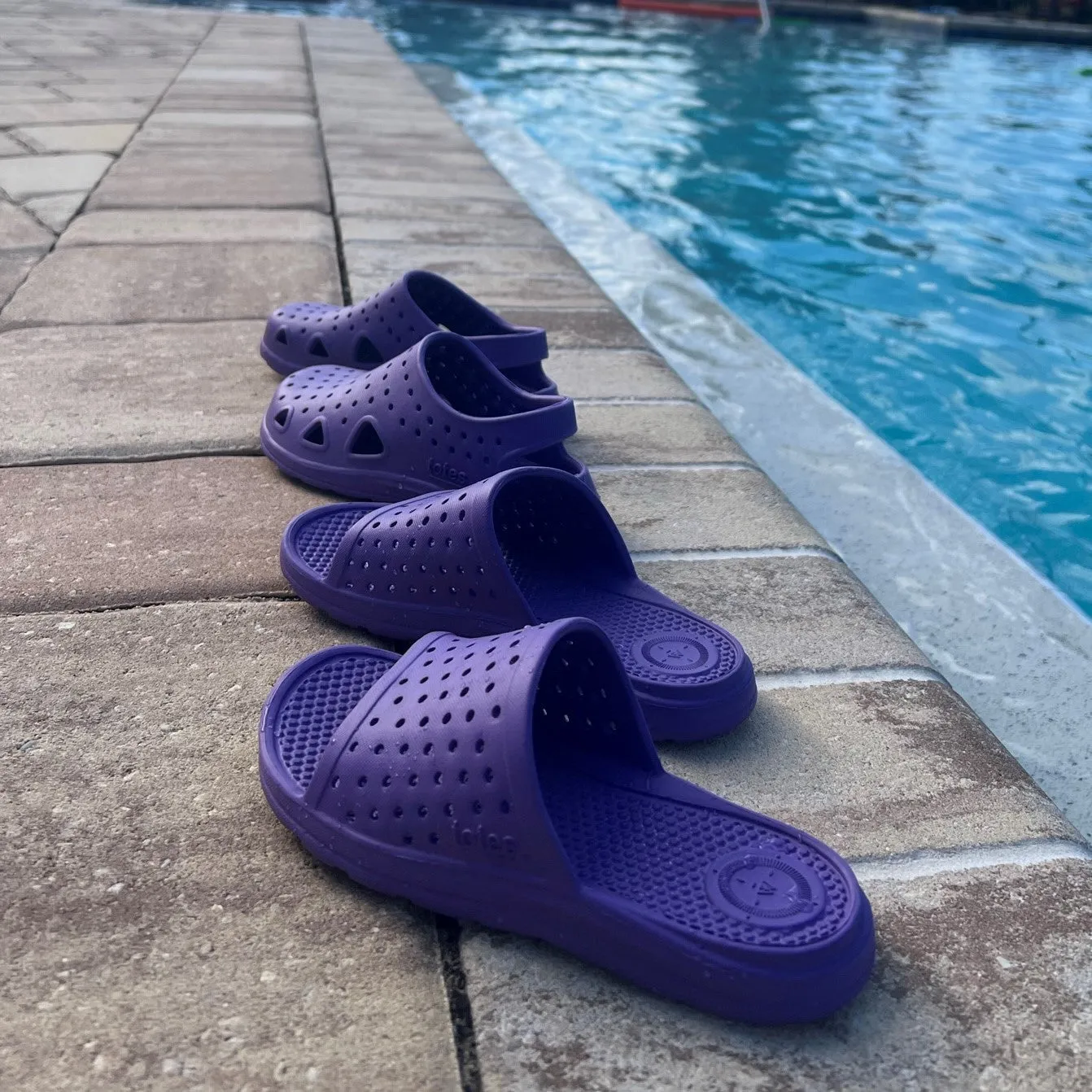 Kid's Ara Perforated Slide with Everywear® Technology