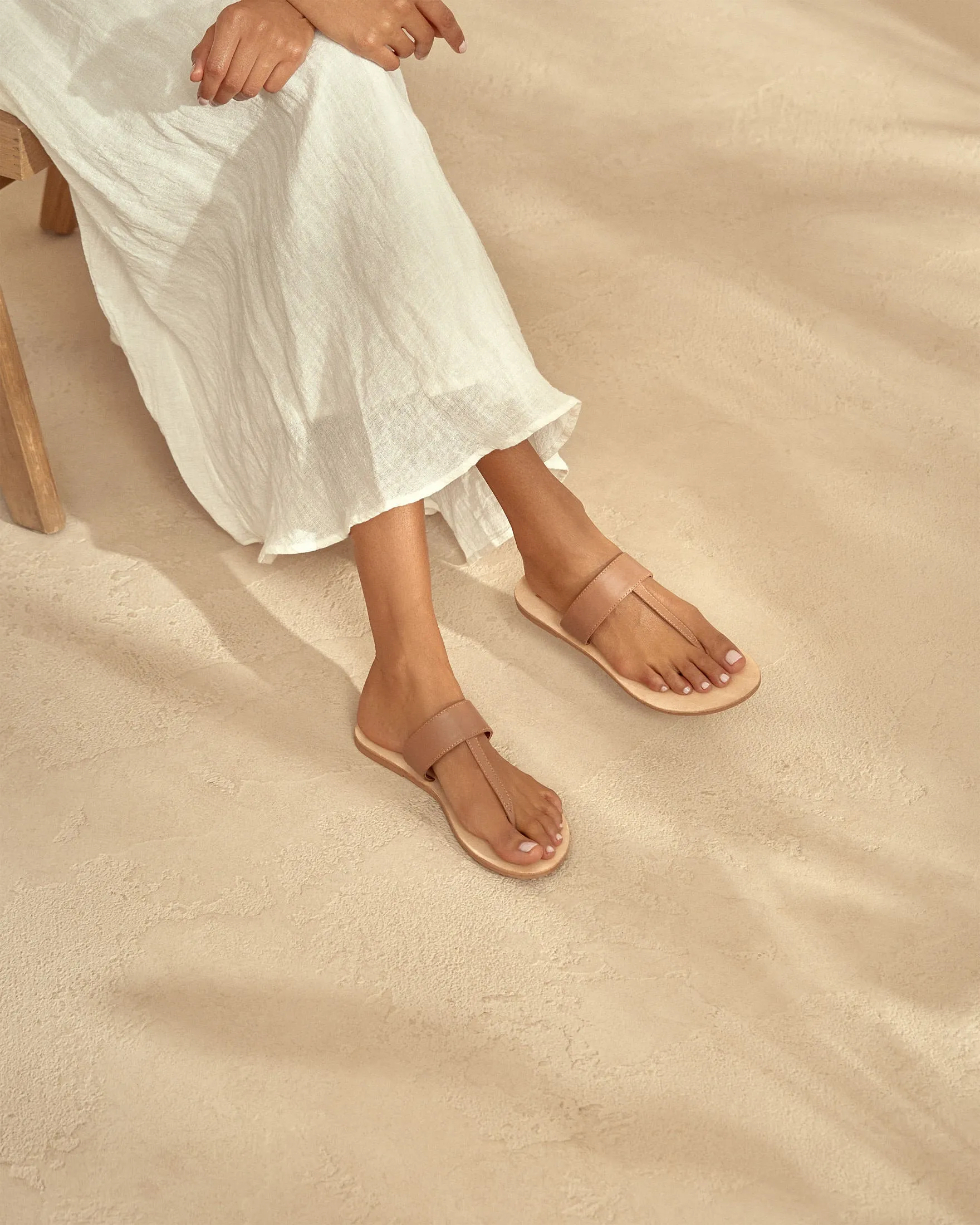 Leather Sandals - V49Y0 - Canyon Tan