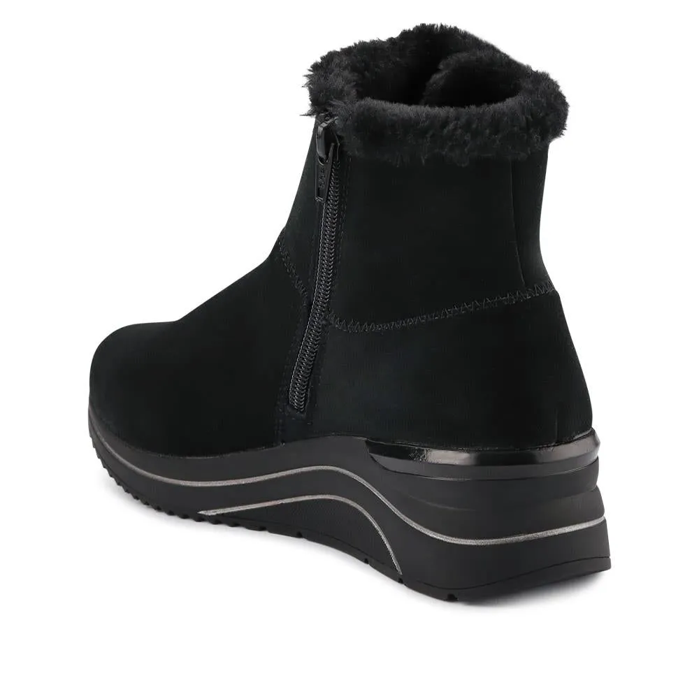 Leather Wedge-Heel Ankle Boots - DRS40509 / 326 366