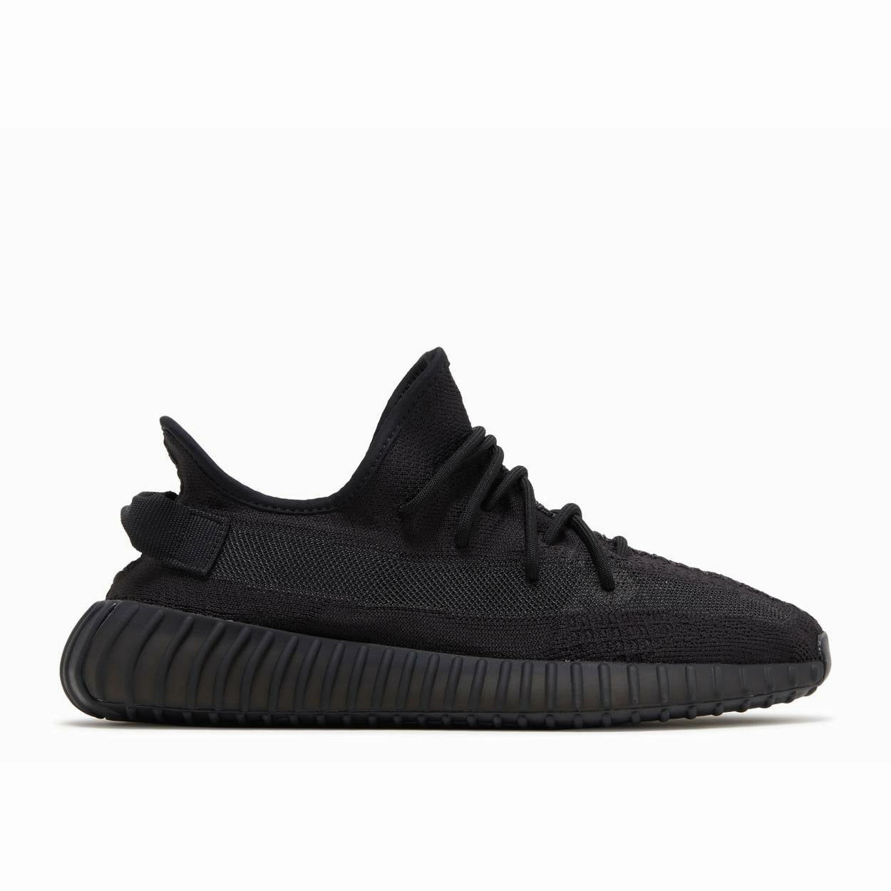 Yeezy Boost 350 V2 "Onyx" (2022) Simple Match Train Hike