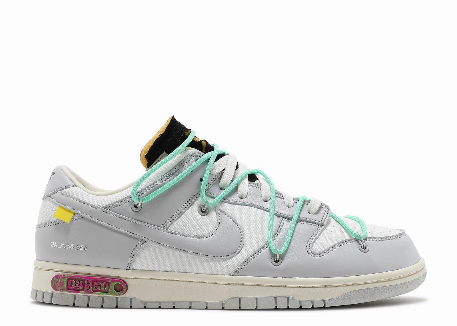 yellow running shoes Nike Dunk Low x OFF-WHITE "Lot 4" (Myrtle Beach Location)