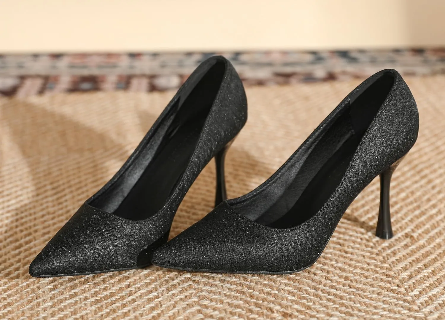 LizFoYa Women's Pumps Shoes Pointed Toe Glitter Stiletto Wedding Evening Party Dress High Heels
