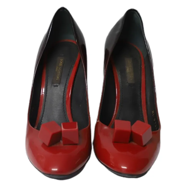 Louis Vuitton Gossip Ombre Pumps in Red Patent Leather