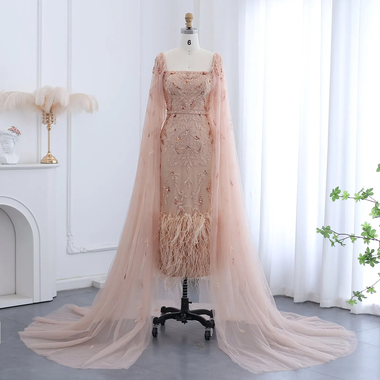 Luxury Feathers Lilac Evening Dress with Cape Sleeves SS381
