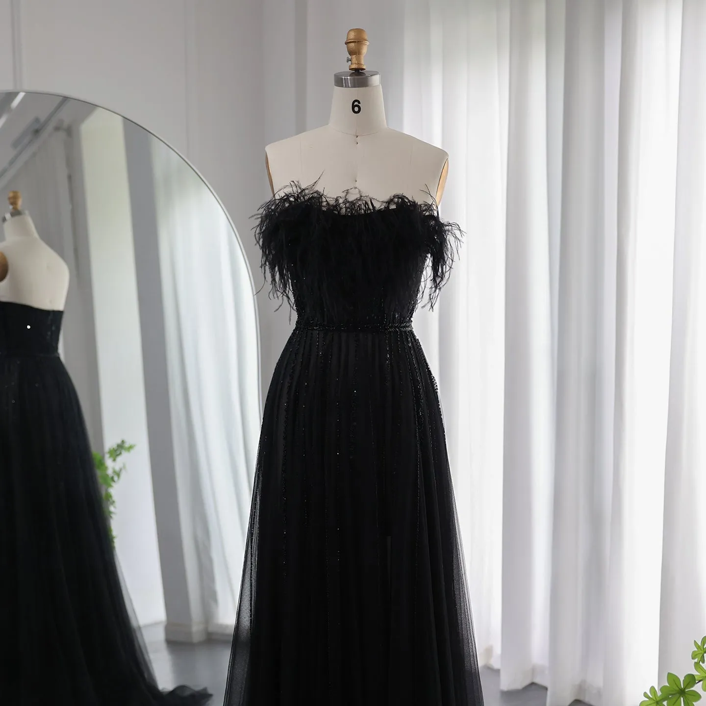 Luxury Pink Feathers Strapless Evening Dress SS401