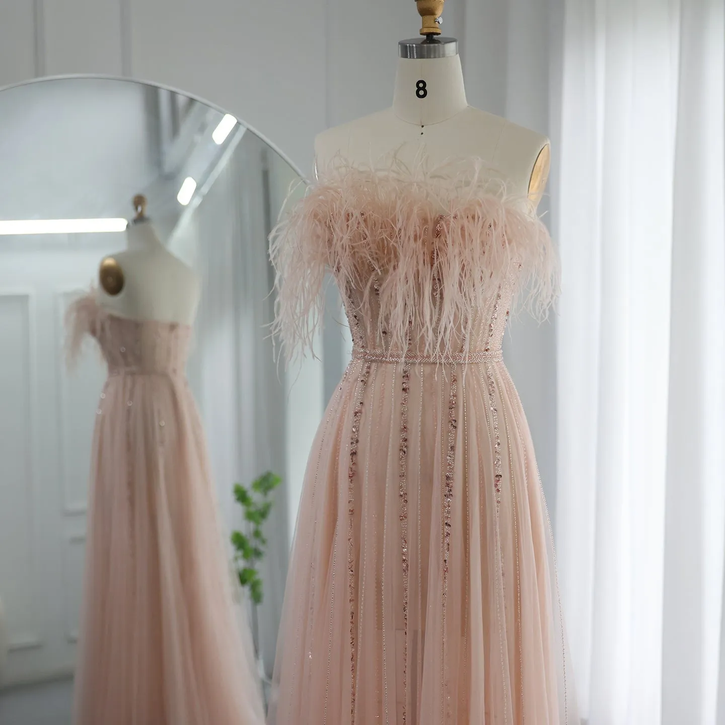 Luxury Pink Feathers Strapless Evening Dress SS401