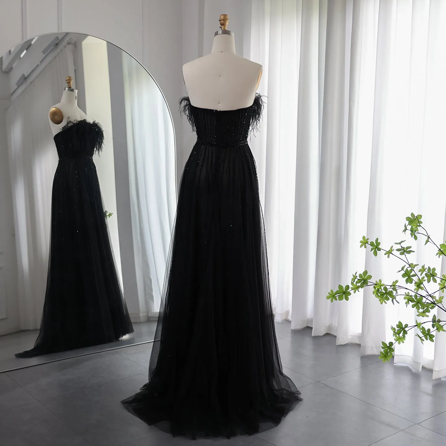 Luxury Pink Feathers Strapless Evening Dress SS401