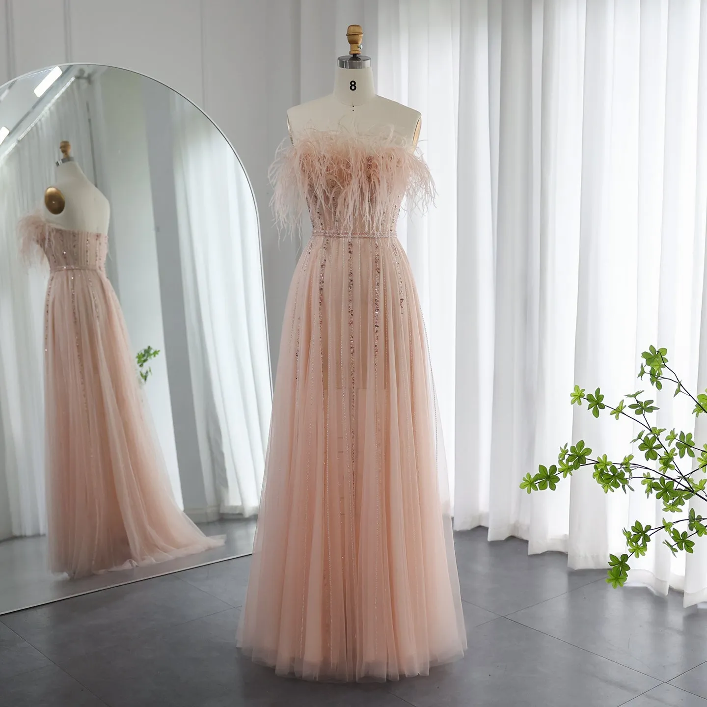 Luxury Pink Feathers Strapless Evening Dress SS401