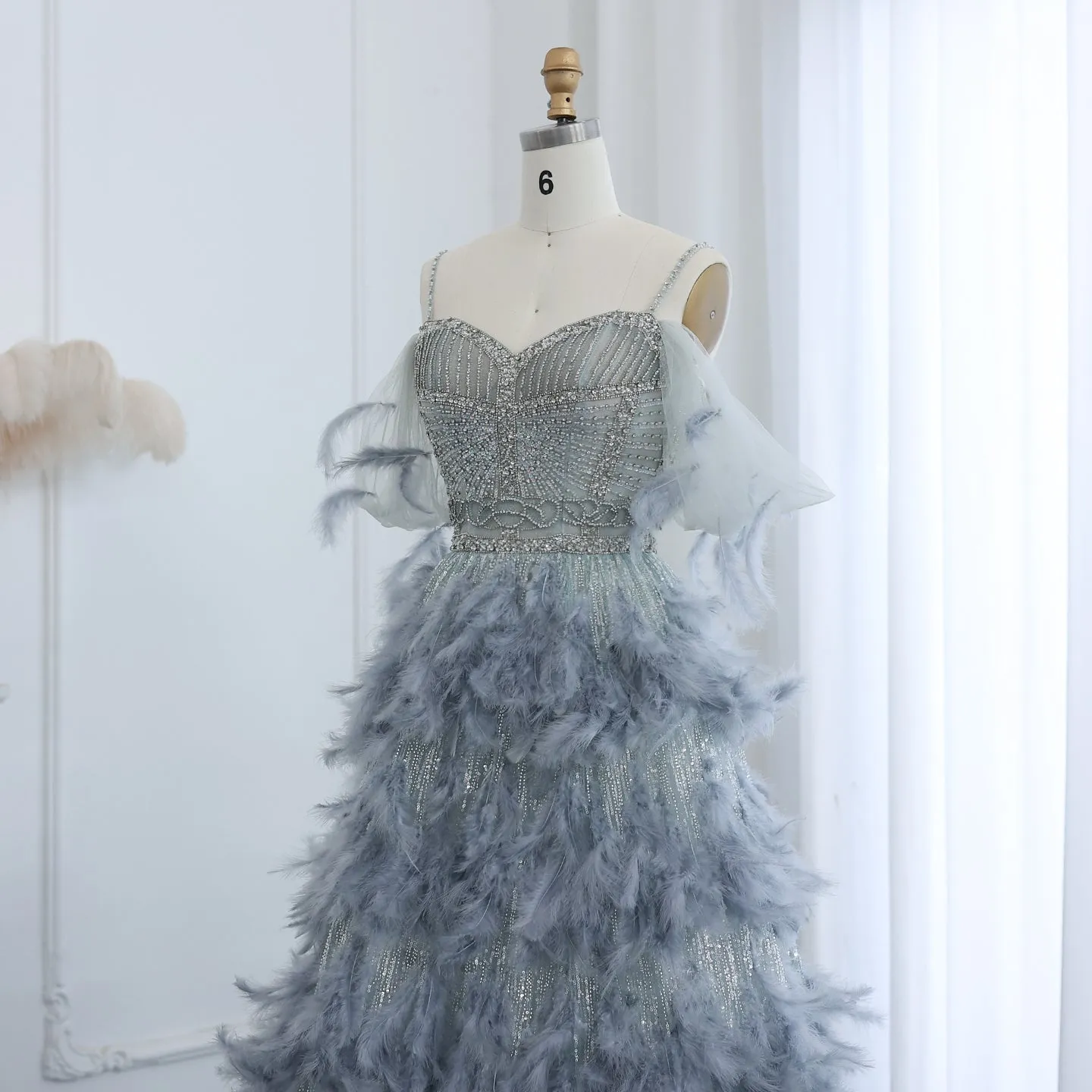 Luxury Silver Gray Feathers Evening Dress SS530