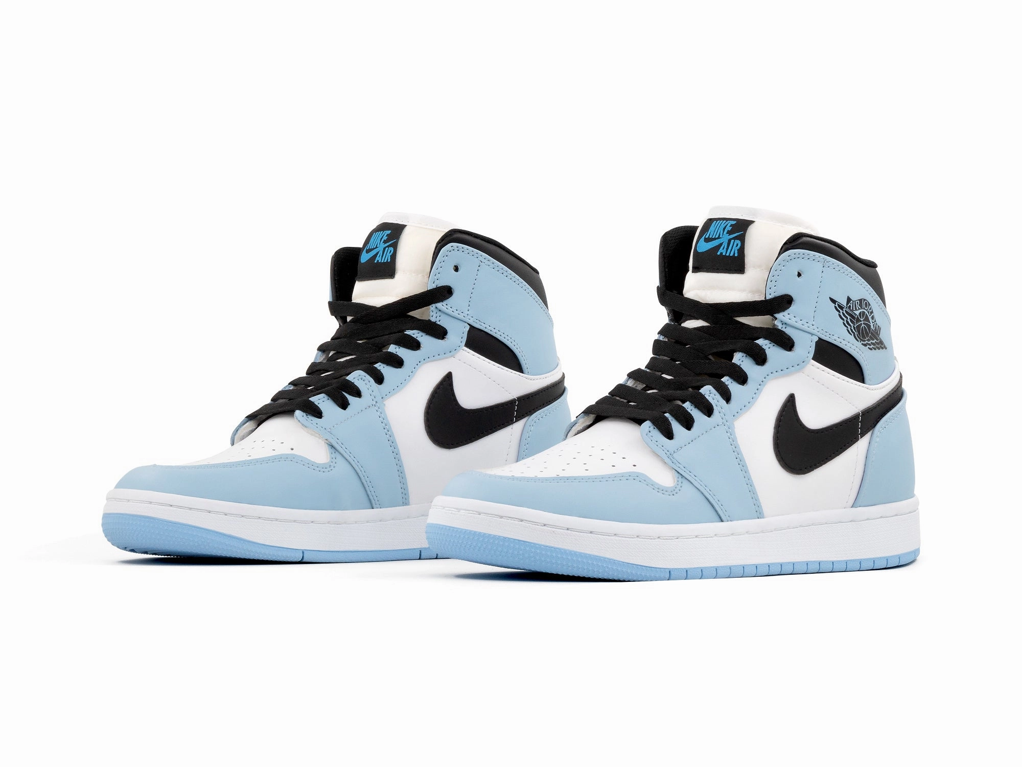 Running Shorts Tenis Retro 1 Cielo Blanco Negro