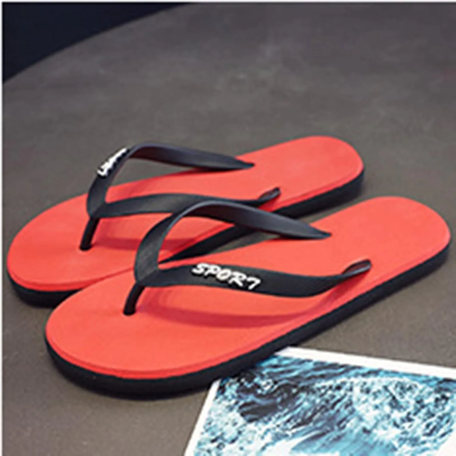 Men Fashionable Flat Toe Flip Flops Flat Beach Flip Flops Fashion Toe Flip Flops Sandals Air Walk Flip Scandals