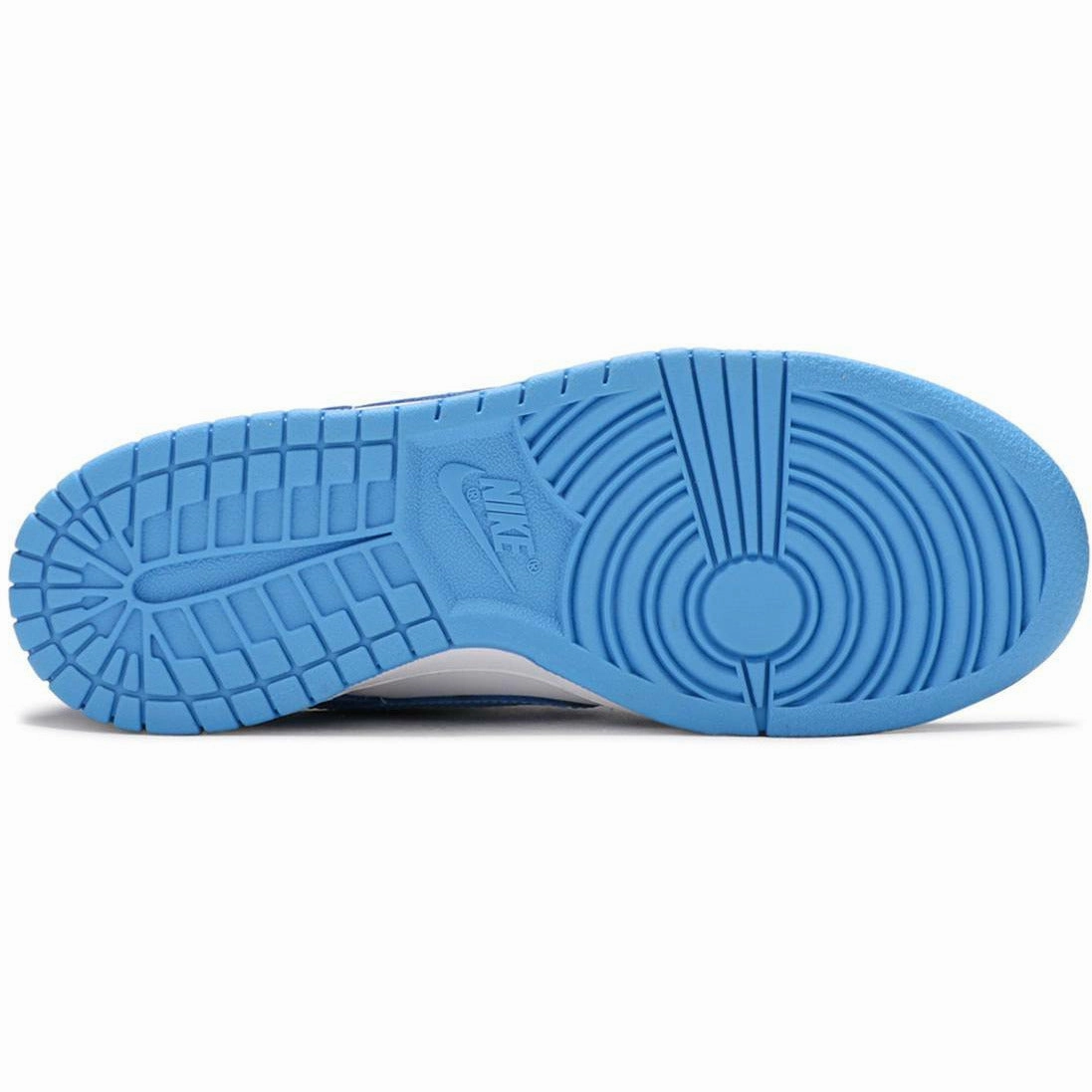 Dunk Low "UNC" (GS / Juniors) (2021) running in city