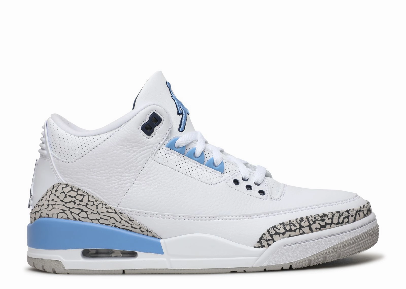 Air Jordan 3 Retro "UNC" (Myrtle Beach Location) Flexible Construction
