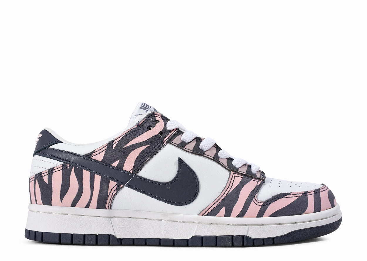 single - colored running for family bonding Dunk Low "Daktari" (Wmns) (2003)