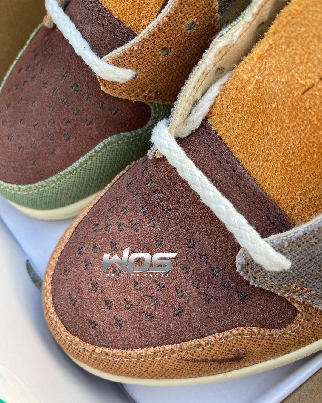 Jordan 1 low "Voodoo" Minimal Style