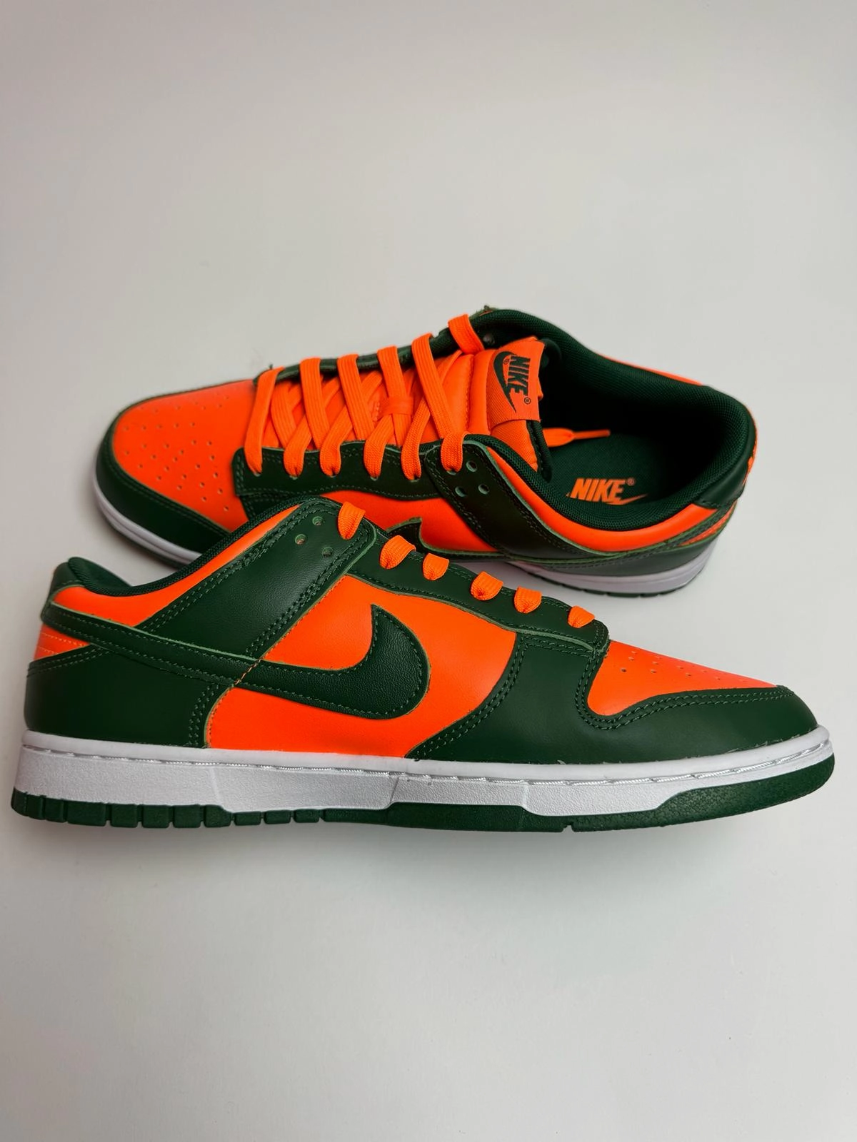 Nike Dunk Low Retro "Miami Hurricanes" trainers' selection