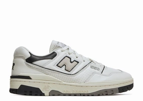 slip-resistant Light Comfort New Balance 550 Cream Black