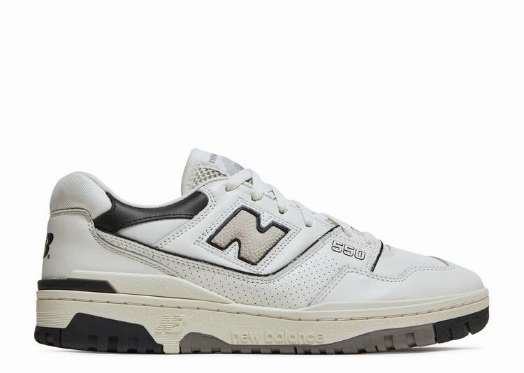 slip-resistant Light Comfort New Balance 550 Cream Black