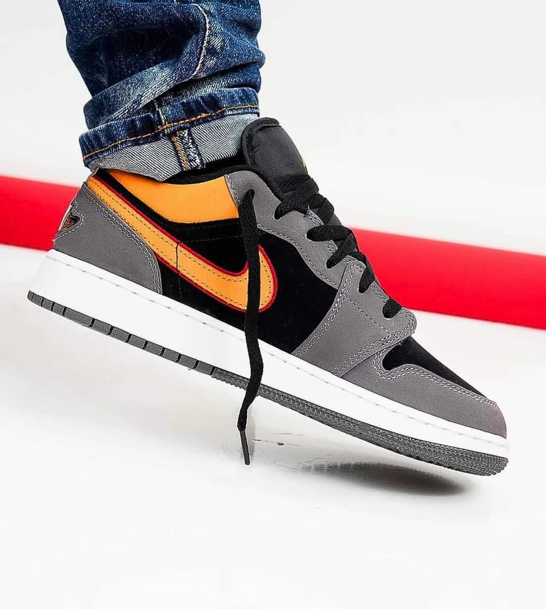 Jordan 1 Low SE Light Graphite Vivid Orange Thermal regulation
