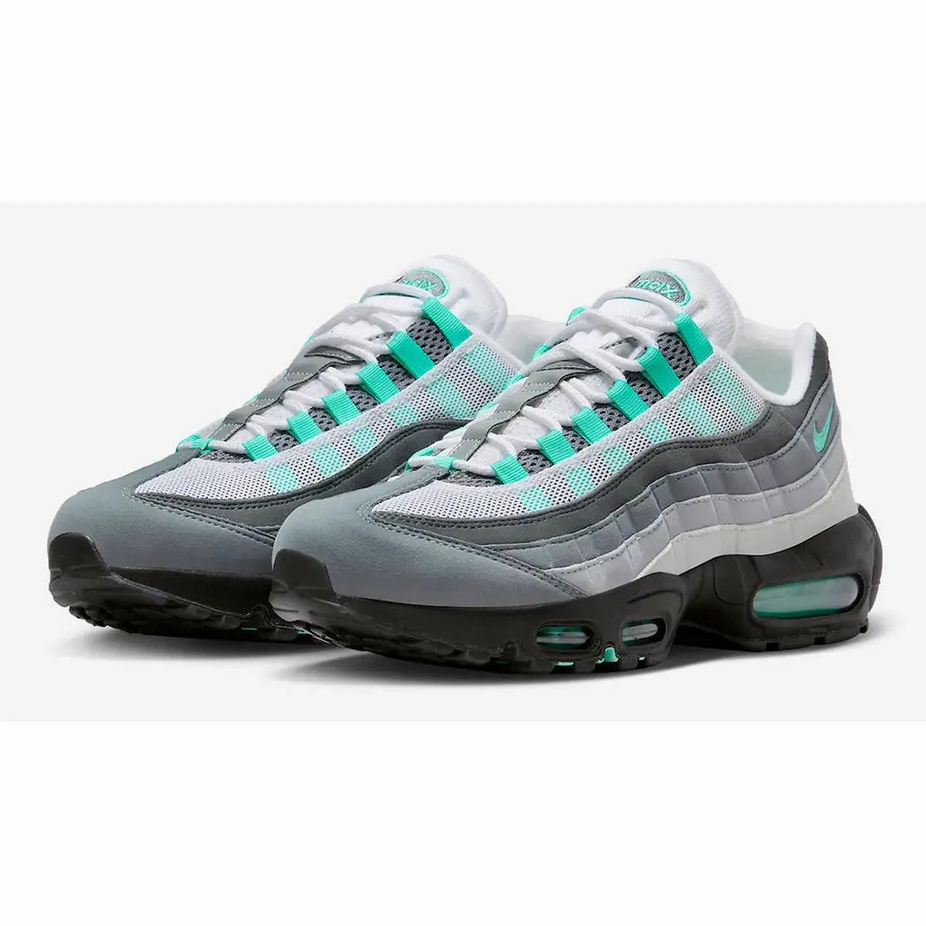Grip Ready Breathable Quarter Panels Nike Air Max 95 Hyper Turquoise