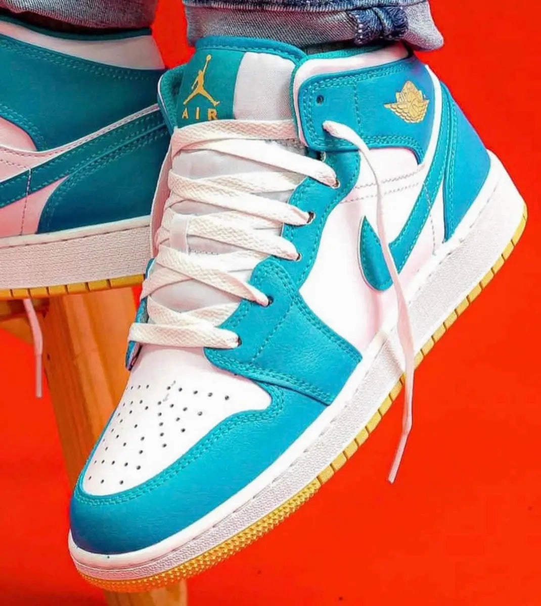 Jordan 1 Mid Aquatone Impact-absorbing