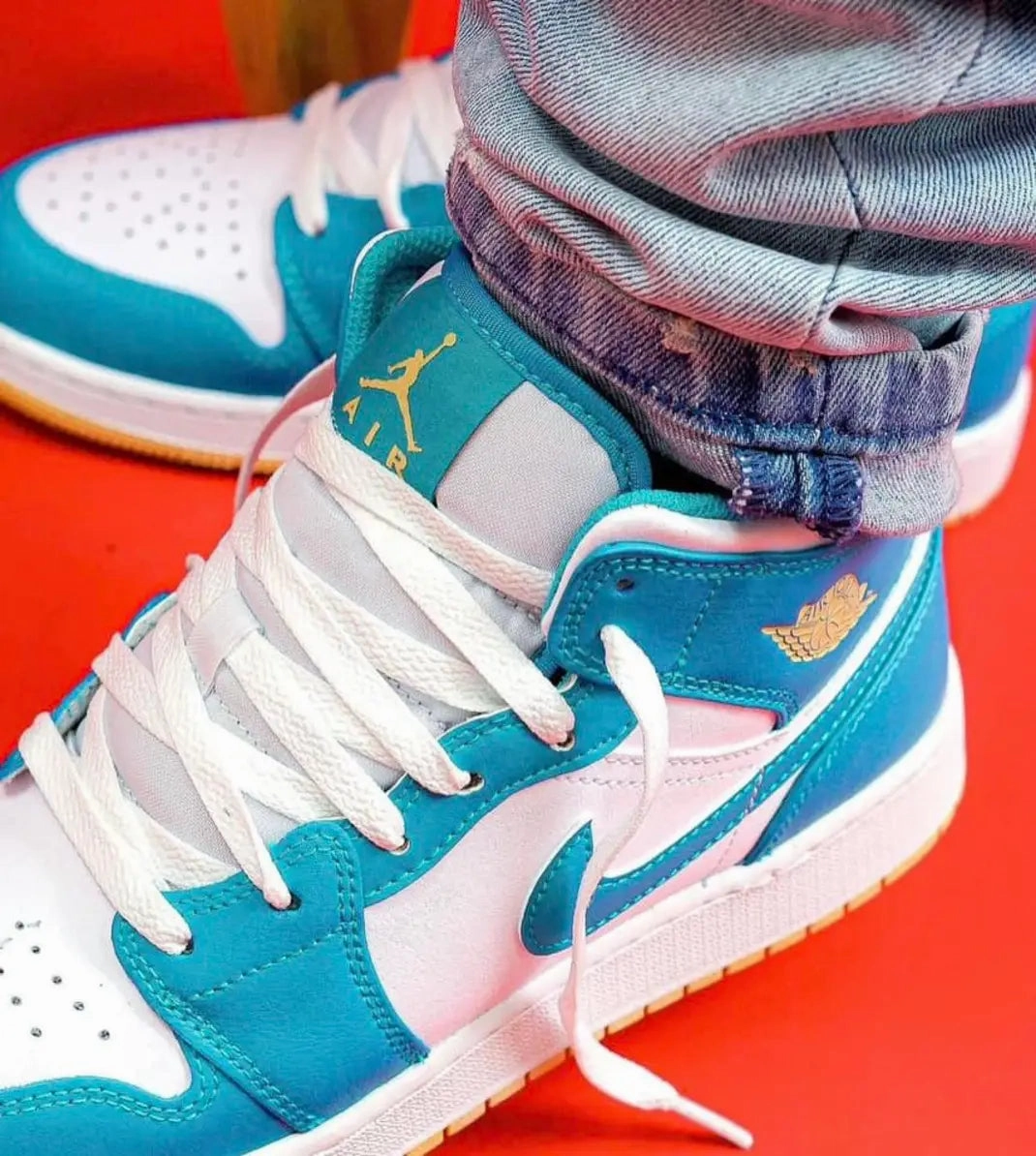 Jordan 1 Mid Aquatone Torsion System Maximum touch