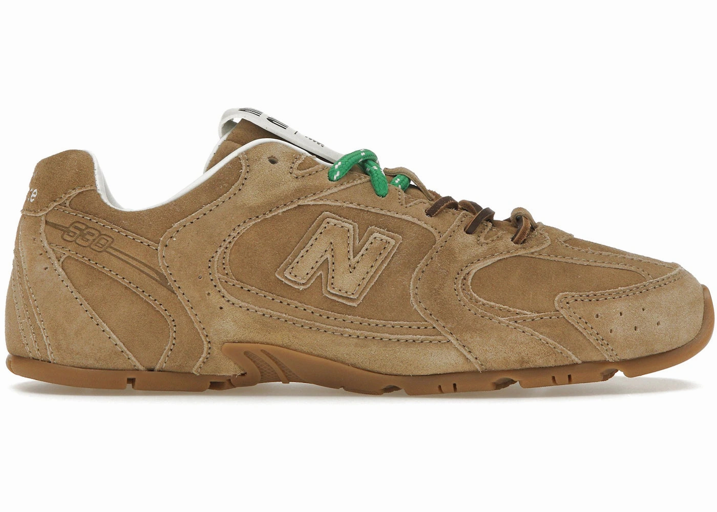 Casual Day Enhanced silhouette New Balance 530 SLMiu Miu Ecru