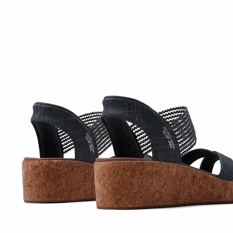 BEVERLEE LUX Power training