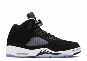 Jordan 5 Retro Moonlight Comfort-focused design