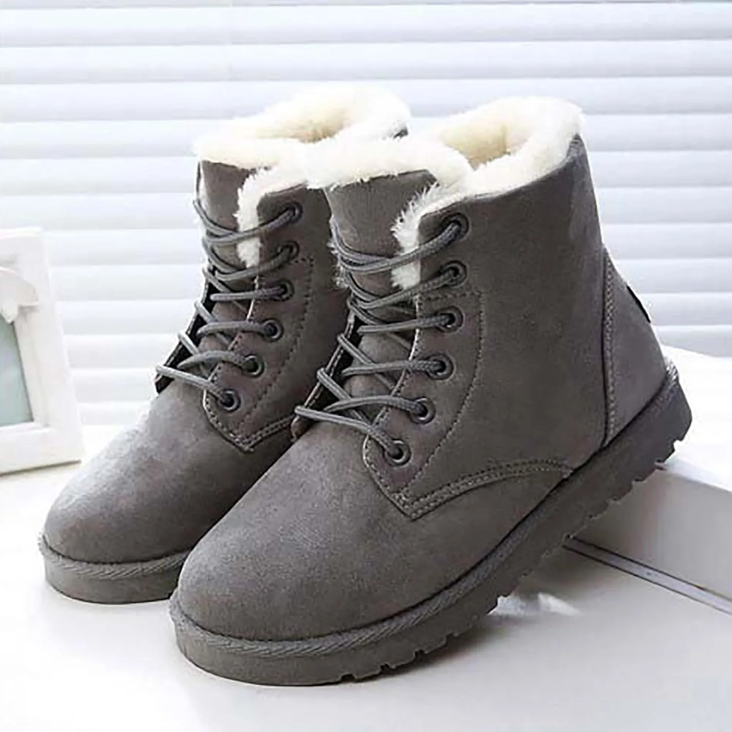 peqiut Womens Snow Boots Winter Snow Shoes Solid Color Wide Width Warm Winter Ankle Boots Lace Up Outdoor Booties Comfort