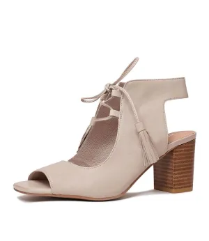 Phenix Cafe Leather Heels