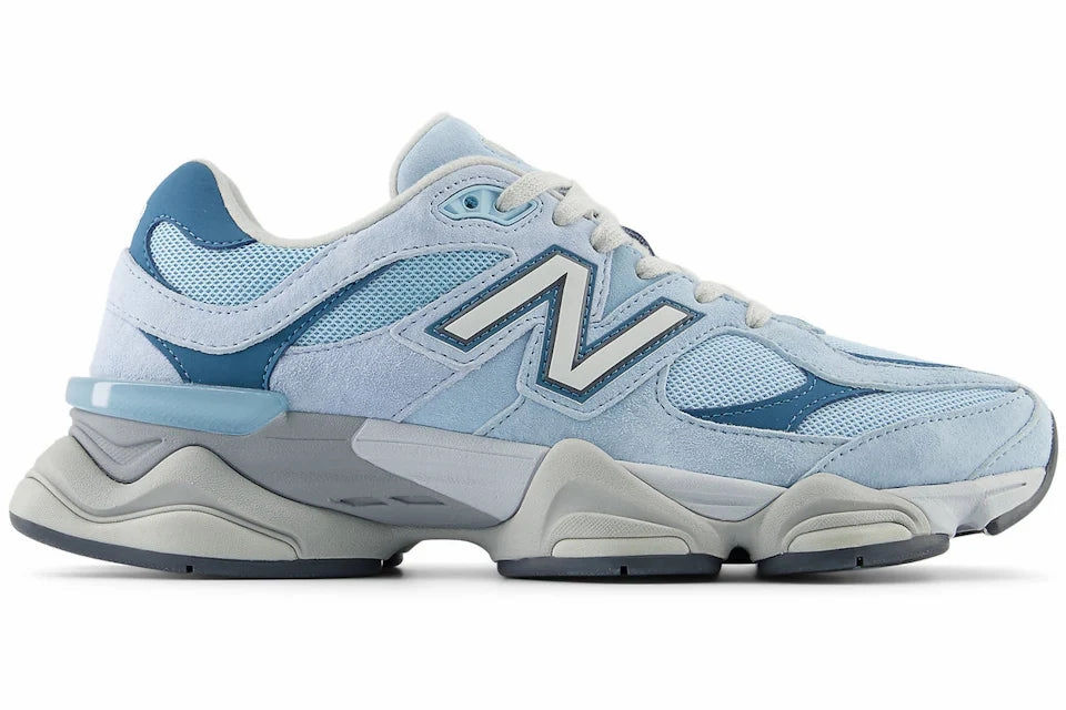 training performance New Balance 9060 Chrome Blue